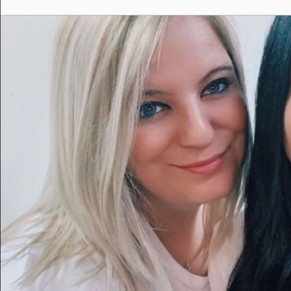 Meet your Posher, Jenn